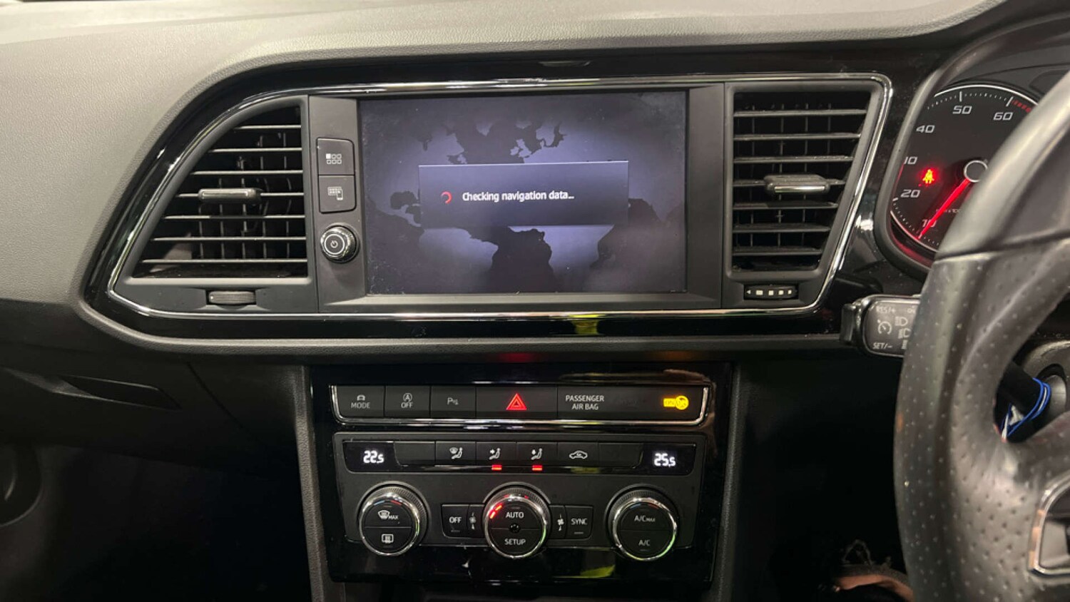 Used SEAT Leon 2019 for sale - 77423716: Photo 11