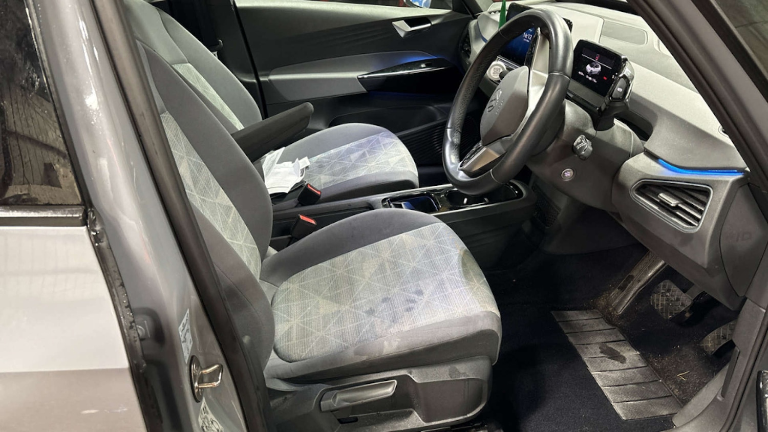 Used Volkswagen ID.3 2022 for sale - 77803673: Photo 9