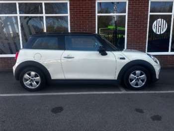 Used MINI Hatch 2018 for sale - 74232404: Photo