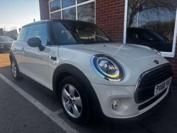 Used MINI Hatch 2018 for sale - 74232404: Photo