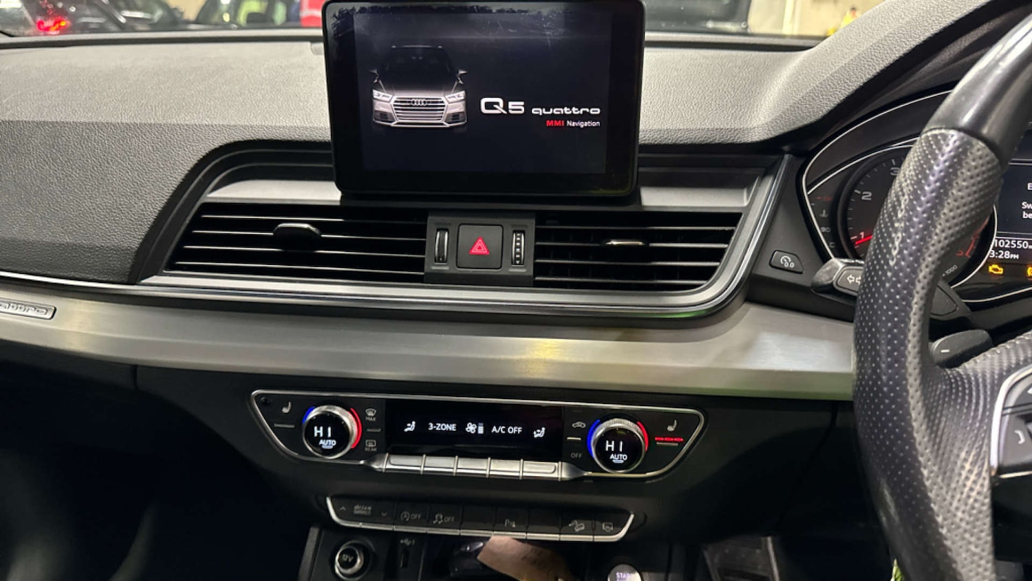 Used Audi Q5 2019 for sale - 77469849: Photo 11