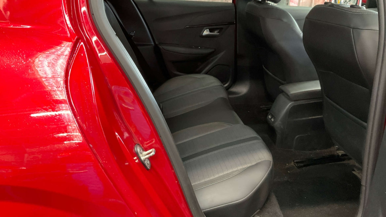 Used Peugeot 208 2021 for sale - 77211784: Photo 8