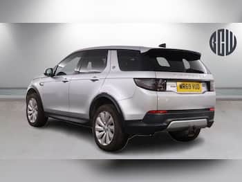 Used Land Rover Discovery Sport 2019 for sale - 79760170: Photo