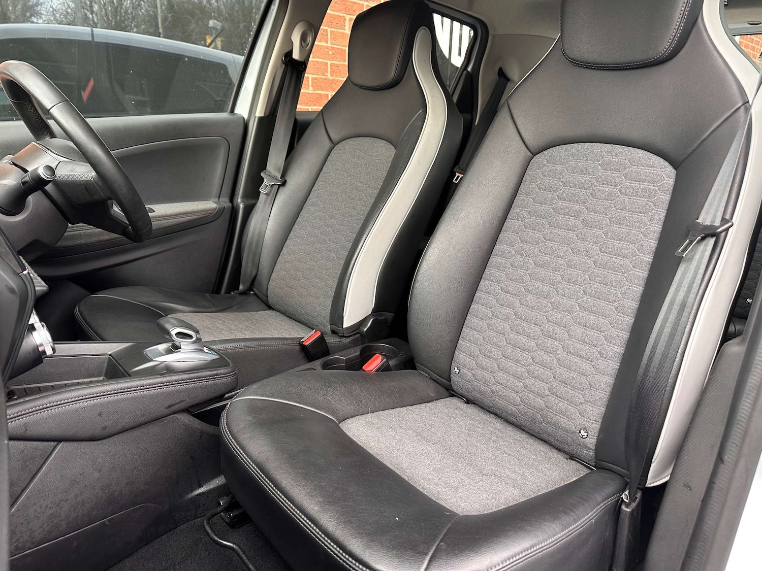 Used Renault Zoe 2021 for sale - 76848854: Photo 19