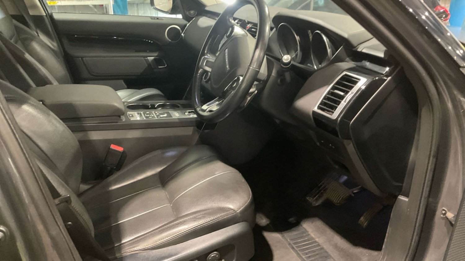 Used Land Rover Discovery 2019 for sale - 77938508: Photo 9