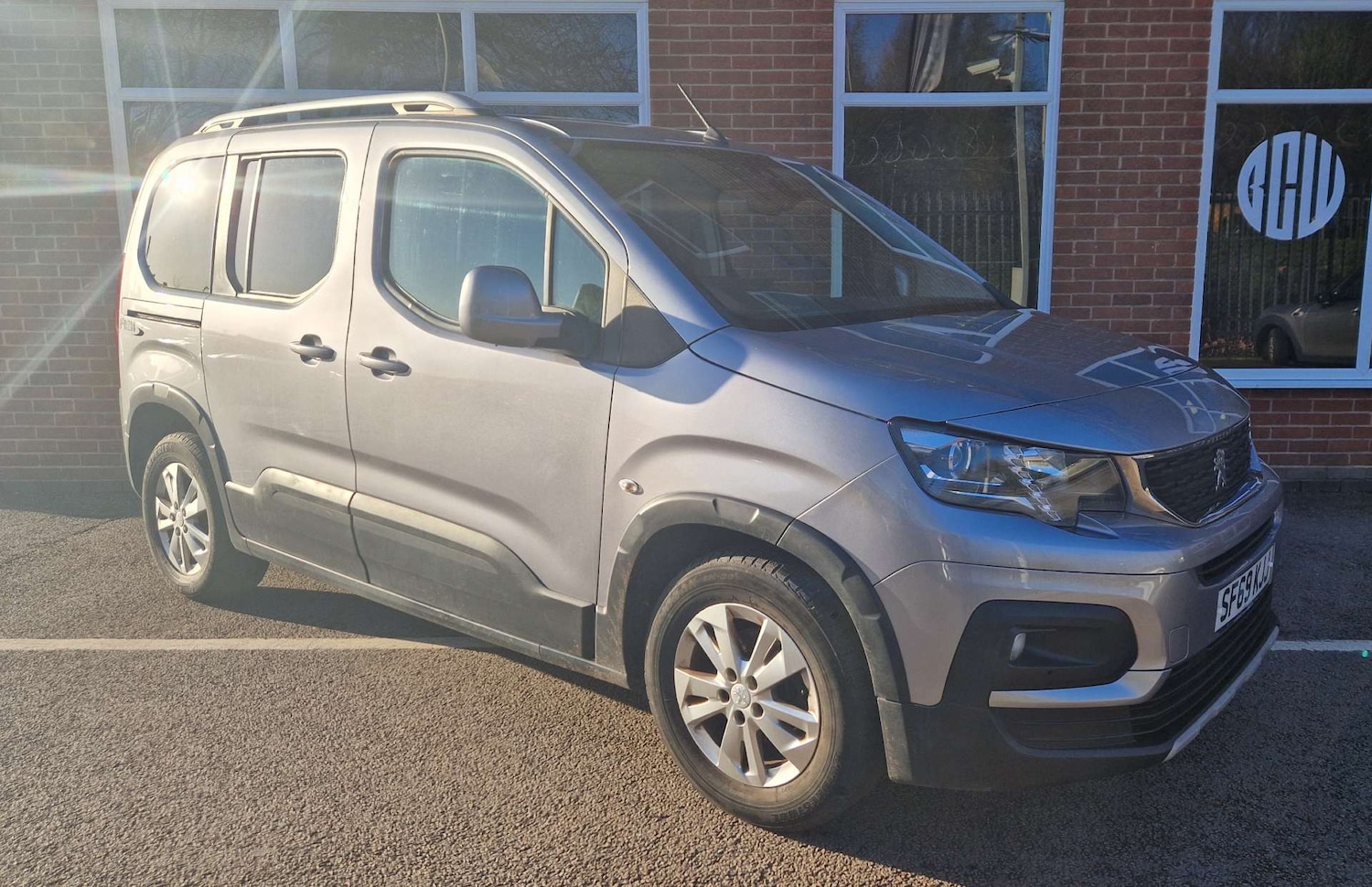 Used Peugeot Rifter 2020 for sale - 76959856: Photo 1