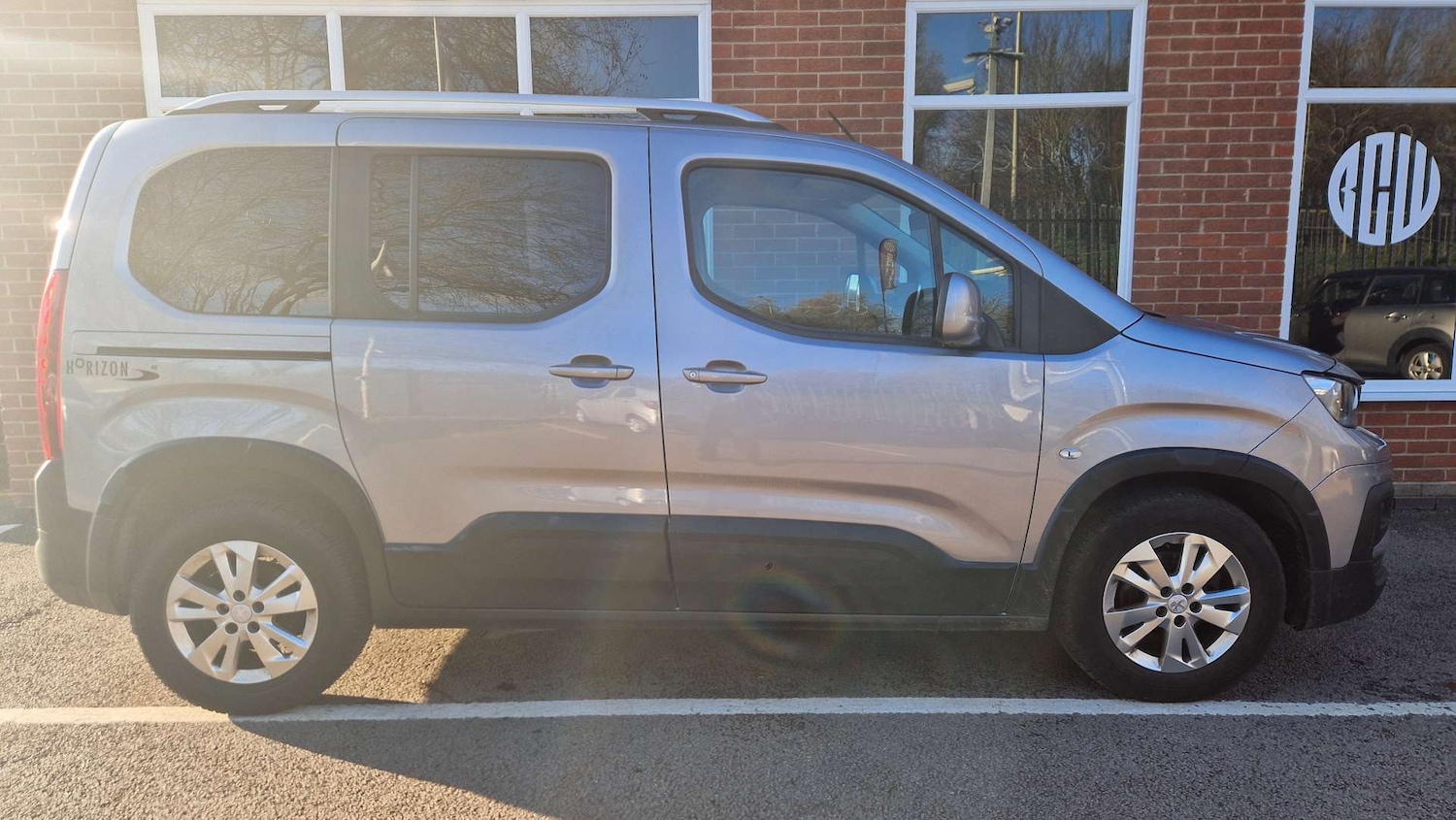 Used Peugeot Rifter 2020 for sale - 76959856: Photo 2