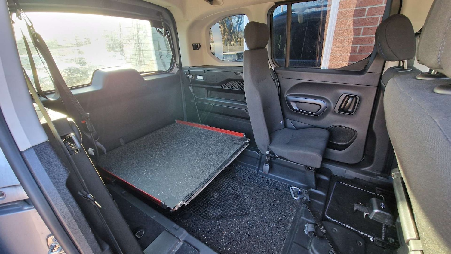 Used Peugeot Rifter 2020 for sale - 76959856: Photo 23