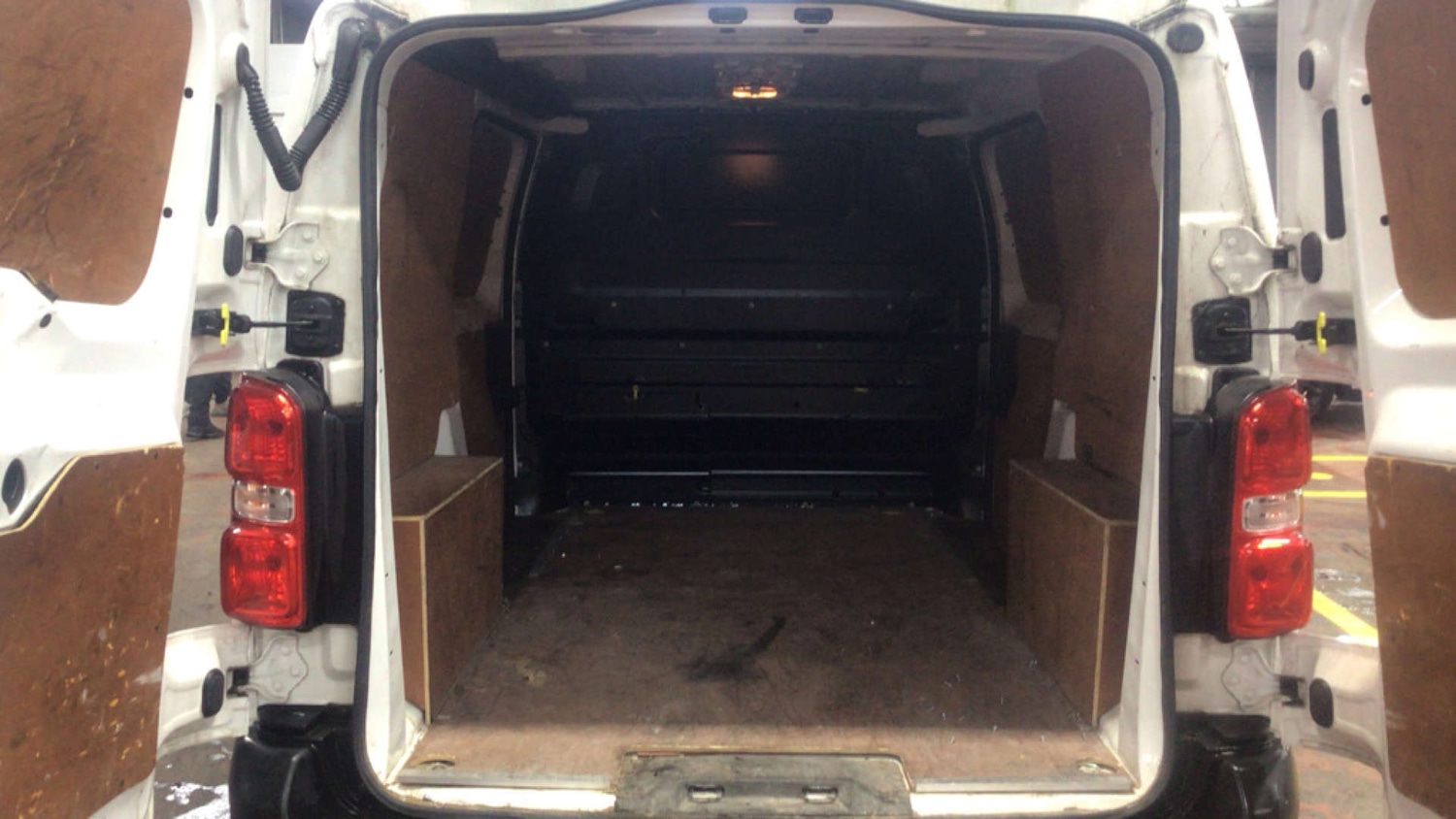 Used Citroen Dispatch 2020 for sale - 76642954: Photo 7