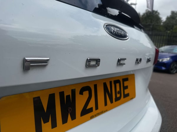 Used Ford Focus 2021 for sale - 76277631: Photo 17