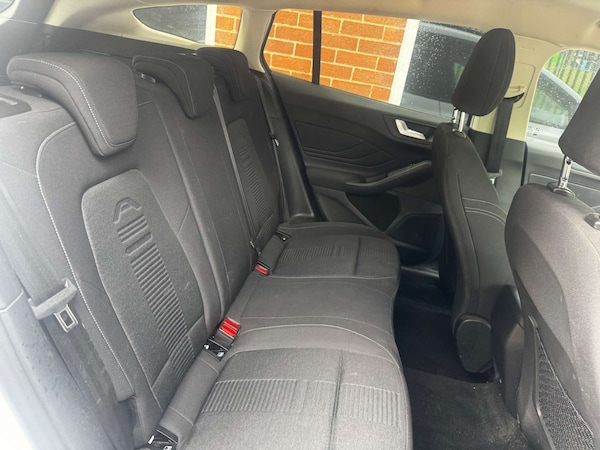 Used Ford Focus 2021 for sale - 76277631: Photo 39