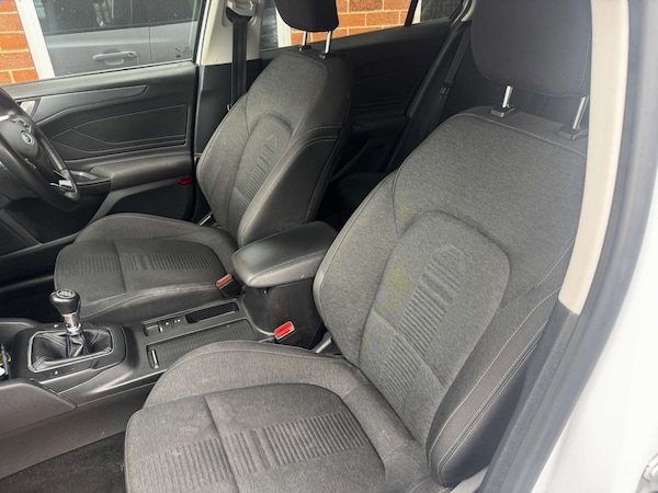 Used Ford Focus 2021 for sale - 76277631: Photo 42