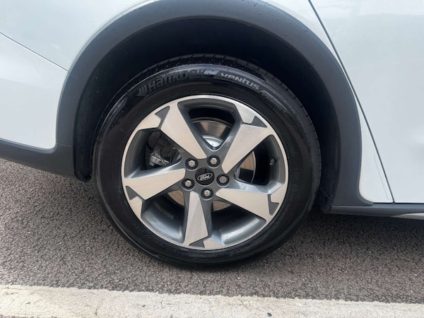 Used Ford Focus 2021 for sale - 76277631: Photo 47