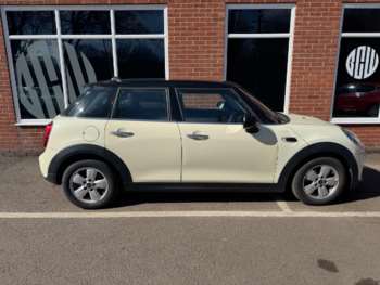 Used MINI Hatch 2018 for sale - 74193443: Photo