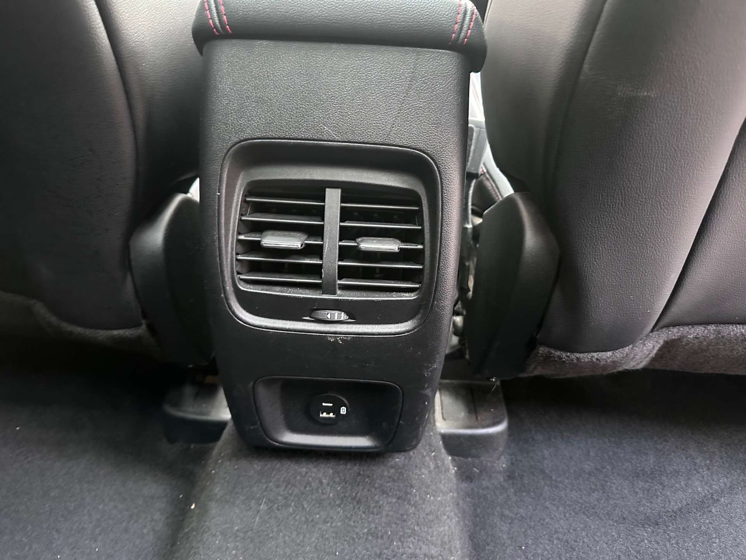 Used Ford Kuga 2021 for sale - 76352618: Photo 24