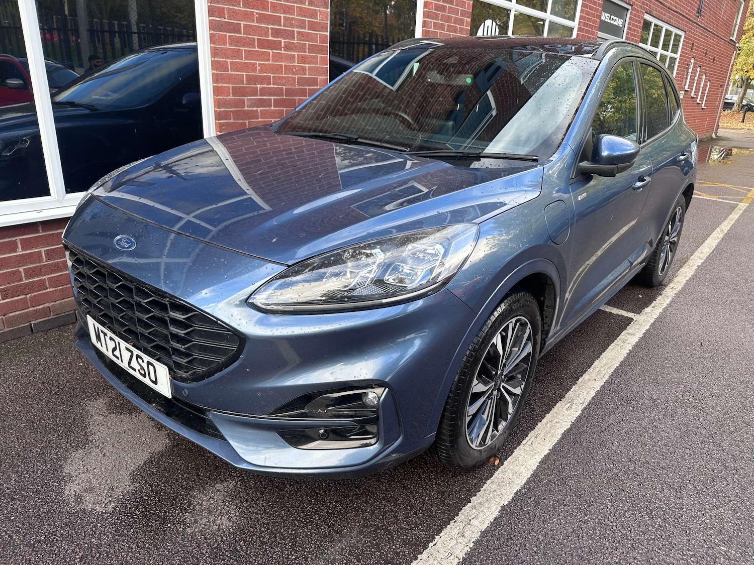 Used Ford Kuga 2021 for sale - 76352618: Photo 4