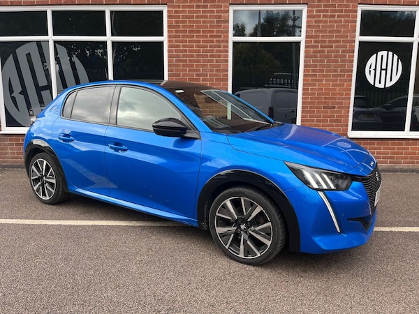 Used Peugeot 208 2021 for sale - 76277712: Photo 1
