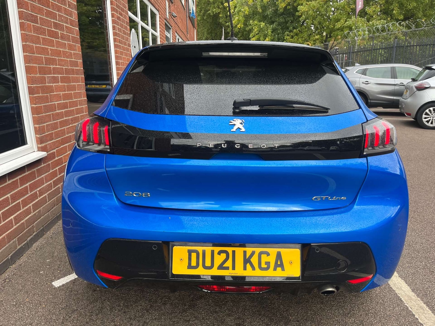 Used Peugeot 208 2021 for sale - 76277712: Photo 9