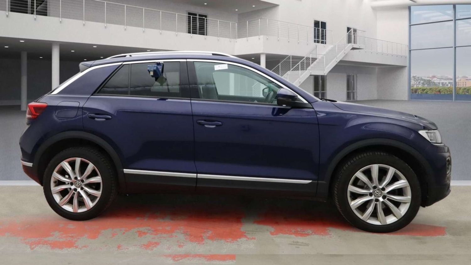 Used Volkswagen T-Roc 2019 for sale - 77573069: Photo 5