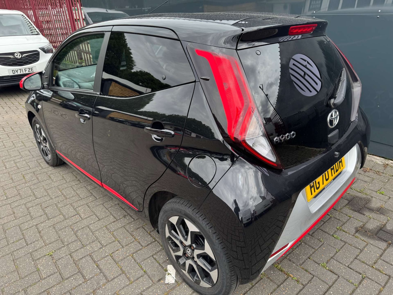 Used Toyota AYGO 2020 for sale - 76277665: Photo 6