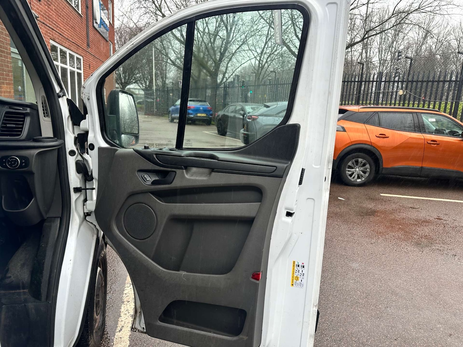 Used Ford Transit Custom 2020 for sale - 77245611: Photo 10