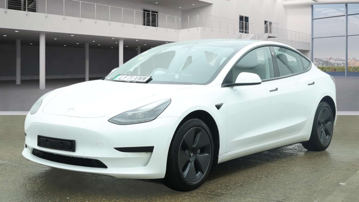 Used Tesla Model 3 2021 for sale - 77644039: Photo 2