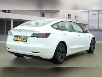 Used Tesla Model 3 2021 for sale - 77644039: Photo