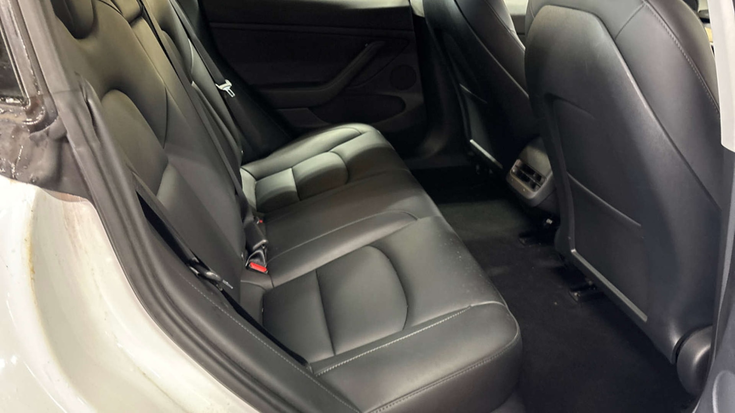 Used Tesla Model 3 2021 for sale - 77644039: Photo 8