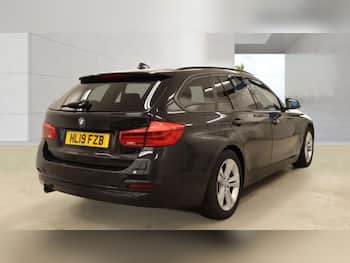 Used BMW 3 Series 2019 for sale - 79792971: Photo