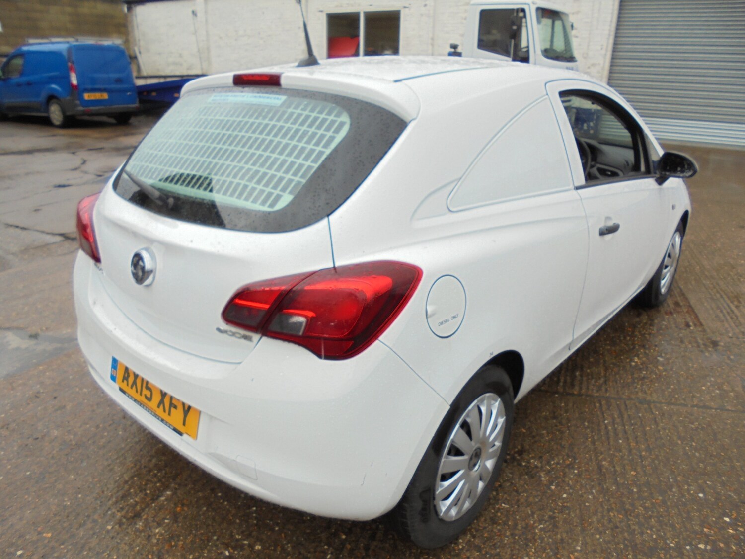 Used Vauxhall Corsa 2015 for sale - 76877860: Photo 4