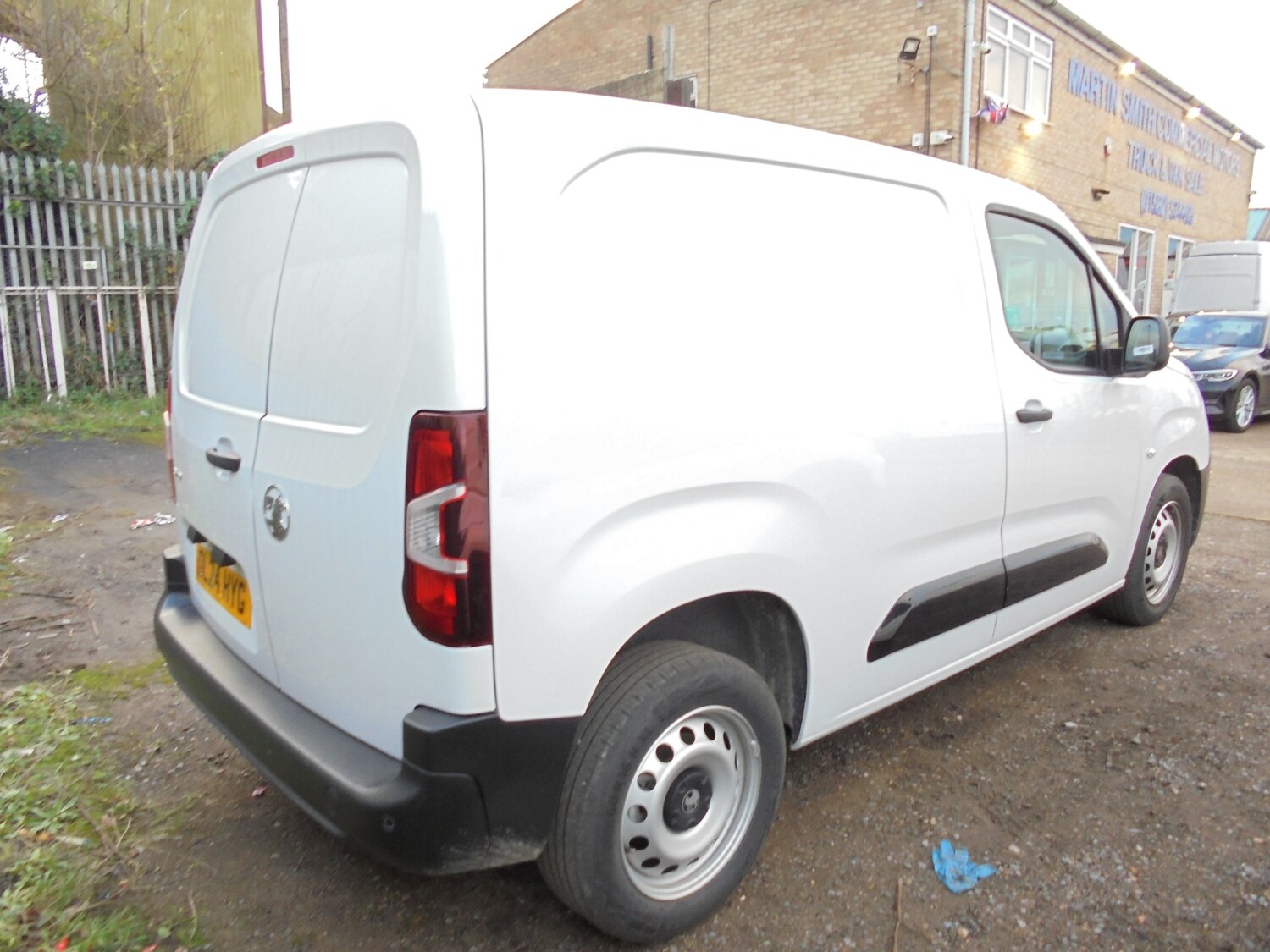 Used Vauxhall Combo 2024 for sale - 76738007: Photo 3