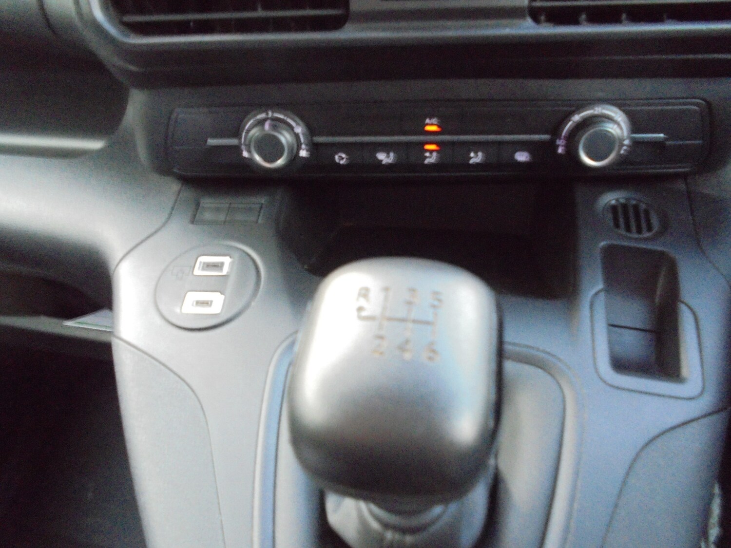 Used Vauxhall Combo 2024 for sale - 76738007: Photo 8