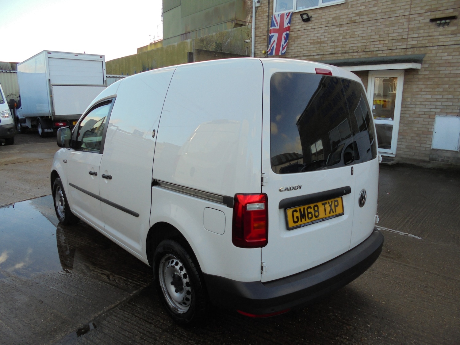 Used Volkswagen Caddy 2019 for sale - 77259325: Photo 2