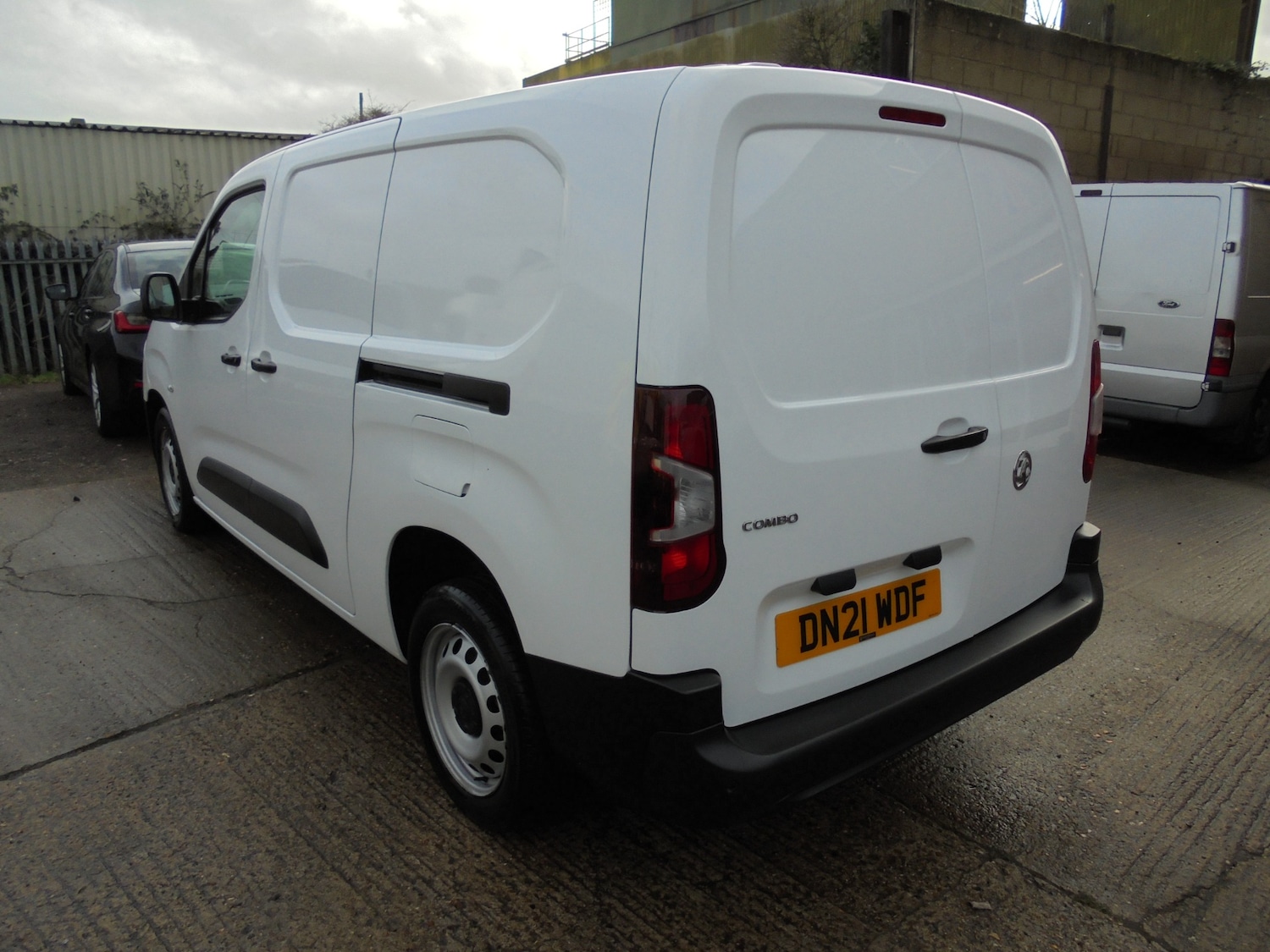 Used Vauxhall Combo 2021 for sale - 77168395: Photo 3