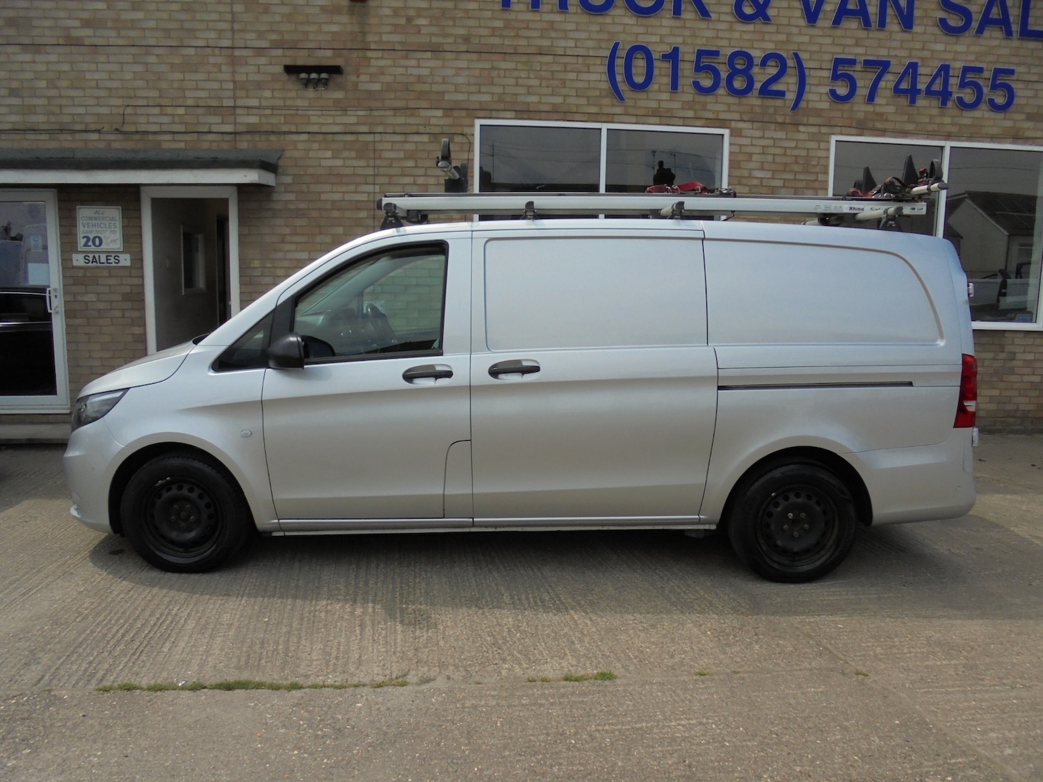 Used Mercedes-Benz Vito 2020 for sale - 75105925: Photo 2