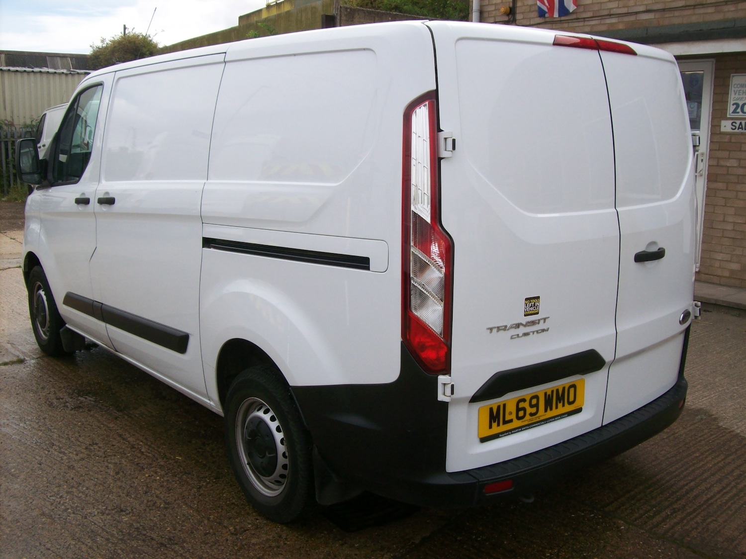 Used Ford Transit Custom 2019 for sale - 75761072: Photo 3