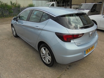 Used Vauxhall Astra 2016 for sale - 79274779: Photo
