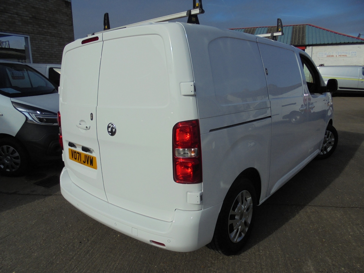 Used Vauxhall Vivaro 2021 for sale - 77729605: Photo 4
