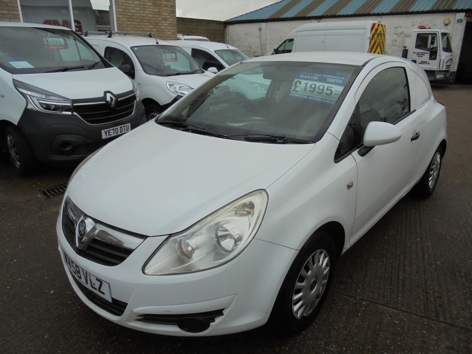 Used Vauxhall Corsa 2008 for sale - 77490244: Photo 2