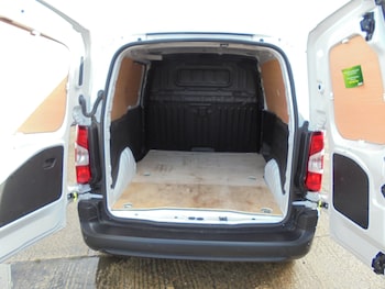 Used Vauxhall Combo 2024 for sale - 76464735: Photo