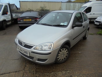 Used Vauxhall Corsa 2004 for sale - 77285573: Photo