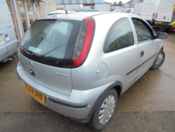 Used Vauxhall Corsa 2004 for sale - 77285573: Photo