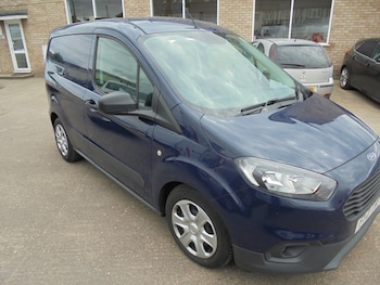 Used Ford Transit Courier 2021 for sale - 78313885: Photo