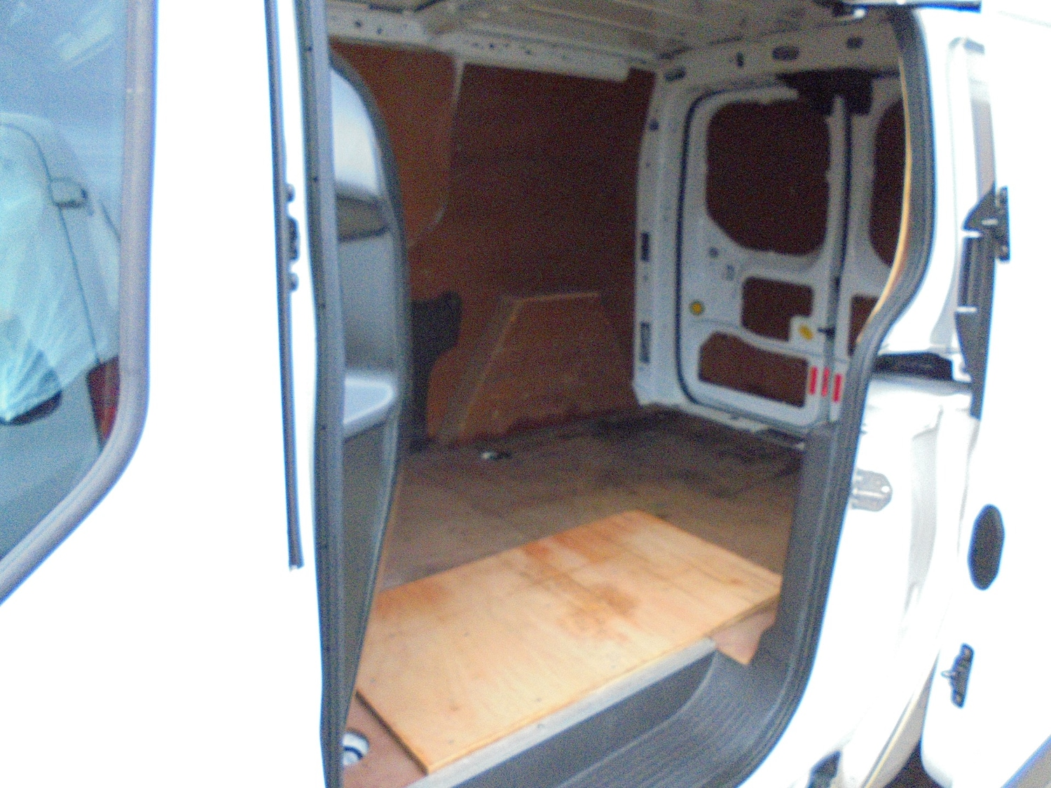 Used Ford Transit Connect 2017 for sale - 76696602: Photo 6