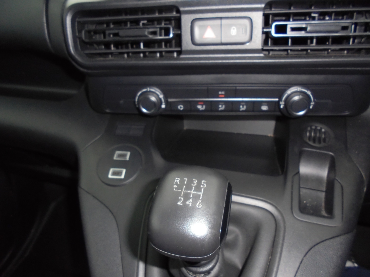 Used Vauxhall Combo 2024 for sale - 77640408: Photo 9