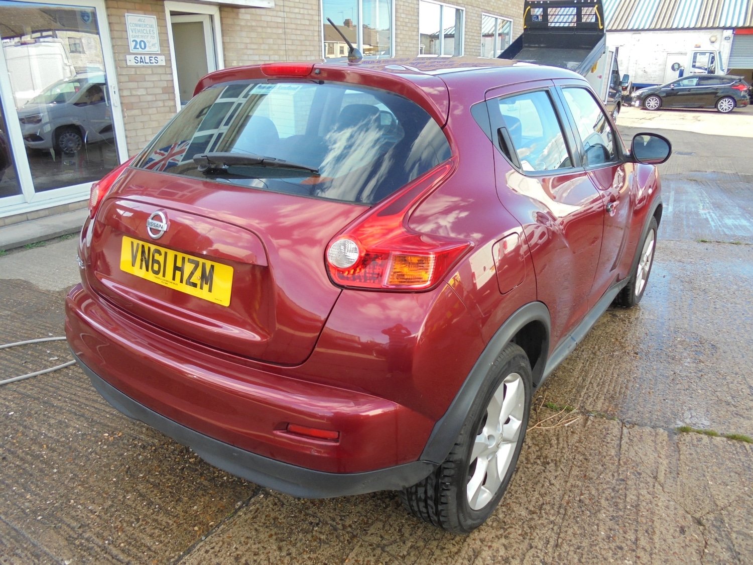 Used Nissan Juke 2011 for sale - 76055477: Photo 3