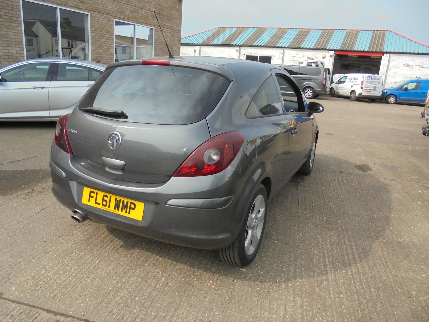 Used Vauxhall Corsa 2011 for sale - 78000086: Photo 3