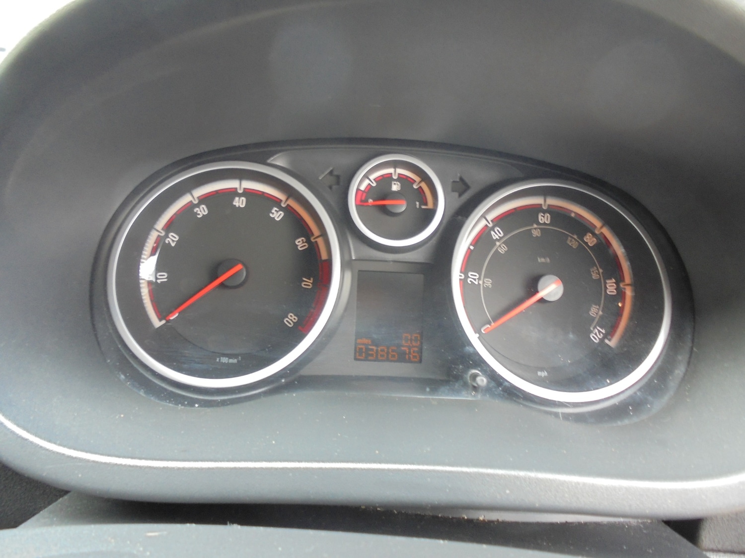 Used Vauxhall Corsa 2011 for sale - 78000086: Photo 5