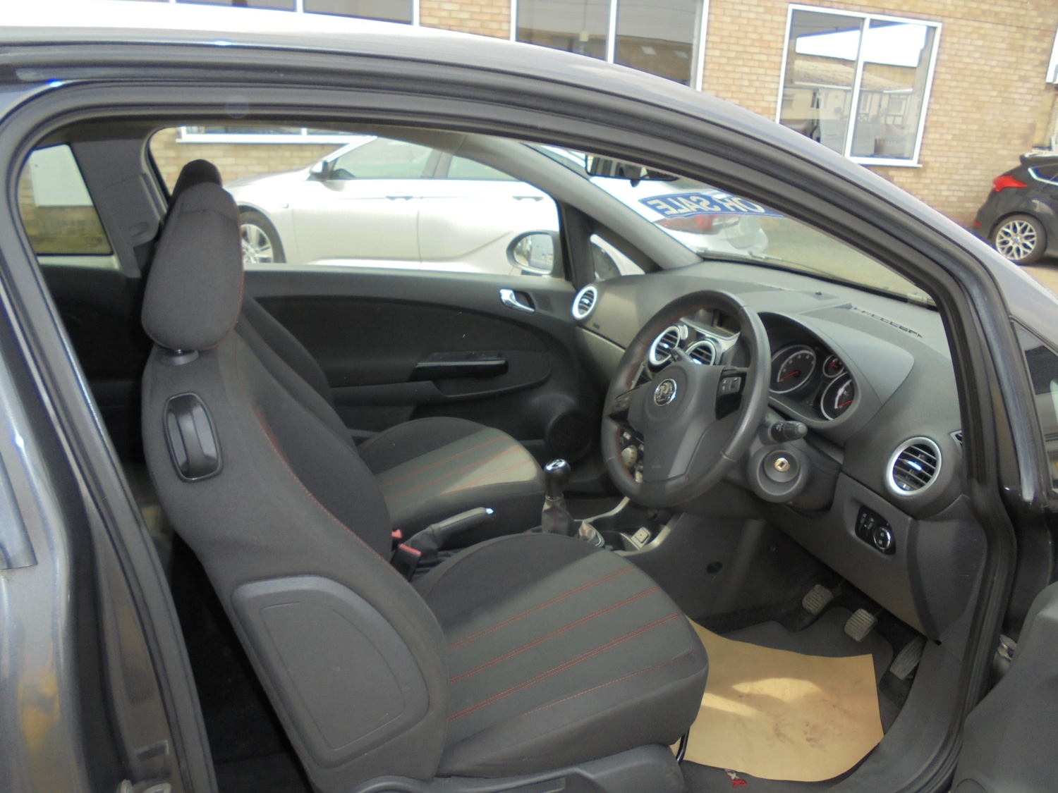 Used Vauxhall Corsa 2011 for sale - 78000086: Photo 6