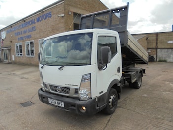 Used Nissan Cabstar 2015 for sale - 75355800: Photo